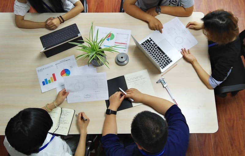 Innova con capacitación inmobiliaria