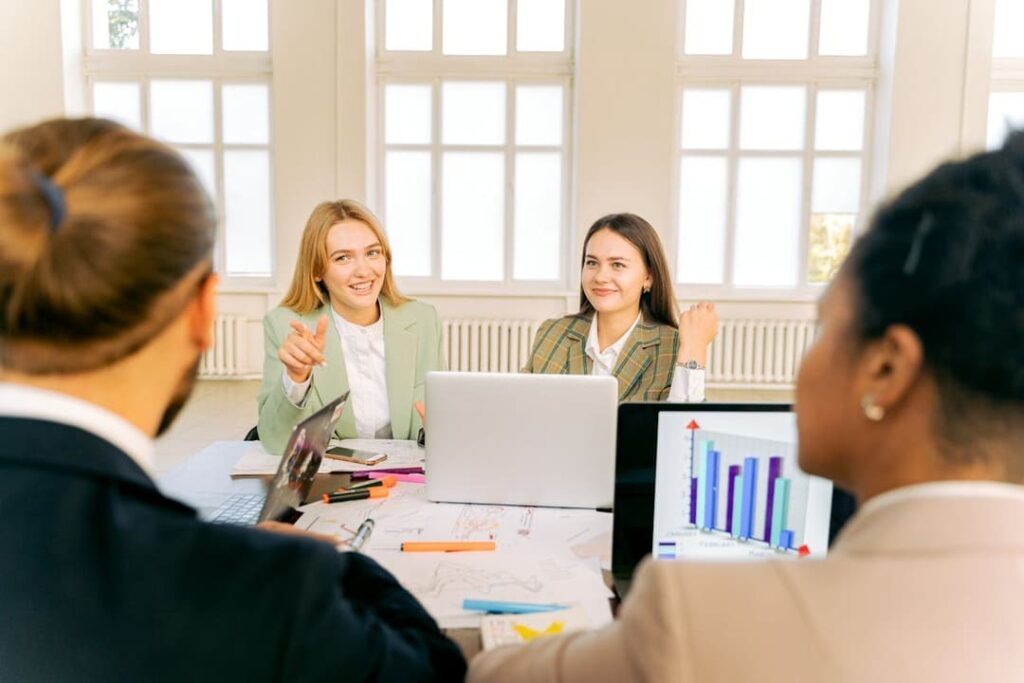 Soluciona tu gestión de equipo de corretaje inmobiliario