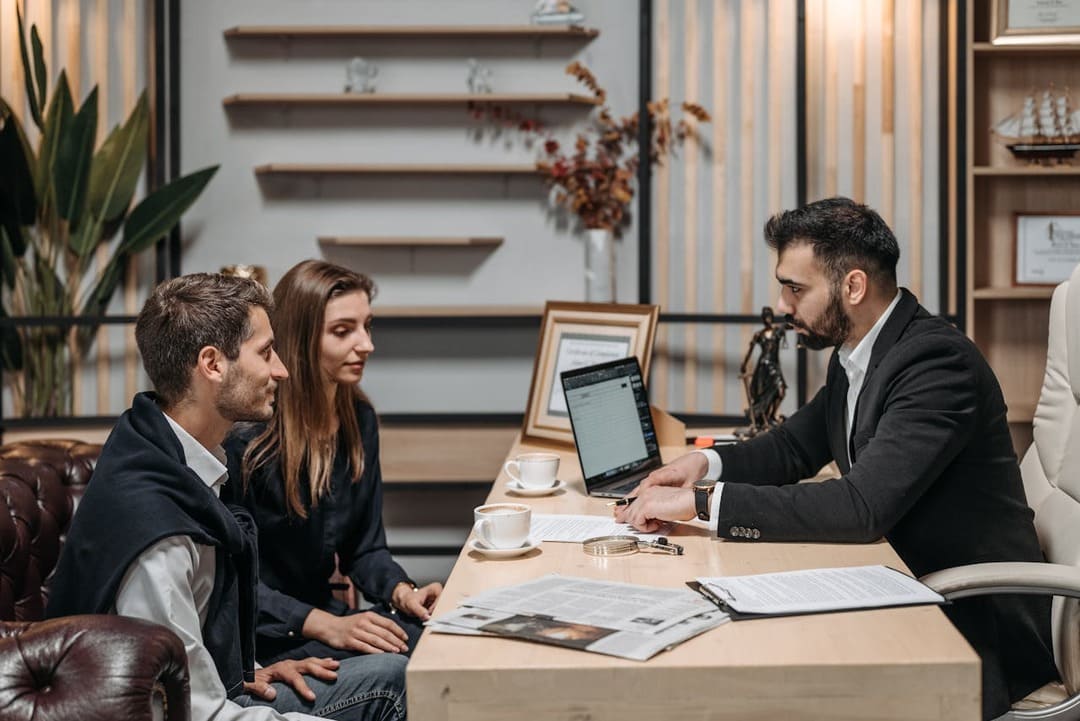 Promueve la garantía post venta inmobiliaria